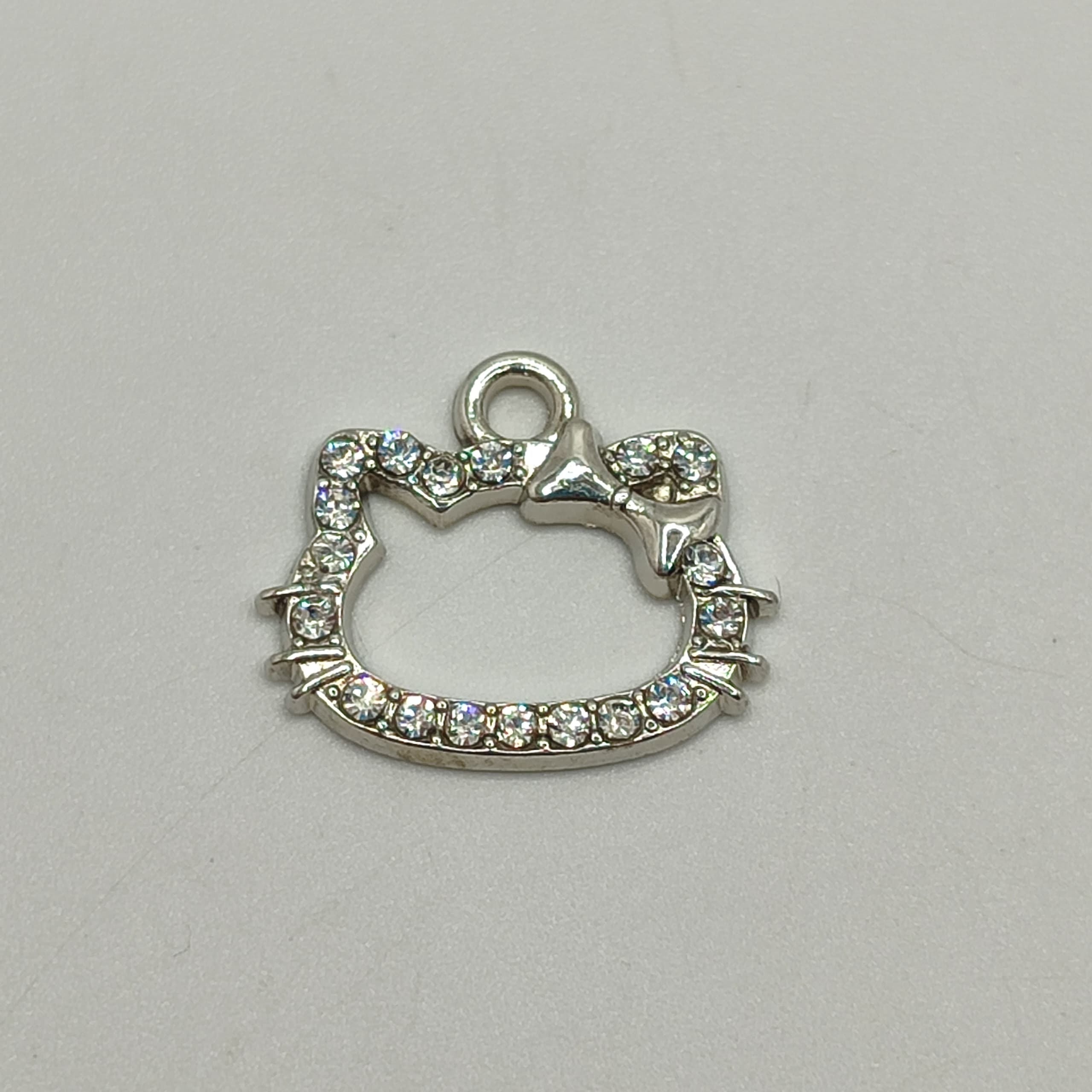 SILVER DIJE HELLO KITTY CON CIRCON